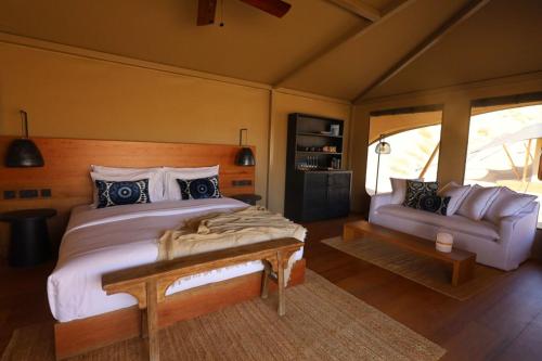 Amar Luxury Desert Ecolodge in Al Ain International Airport Amar Luxury Desert Ecolodge in Al Ain International Airport