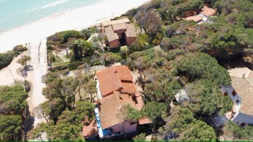 Strand, Villa Le Sirene on the beach in Santa Margherita di Pula Strand, Villa Le Sirene on the beach in Santa Margherita di Pula