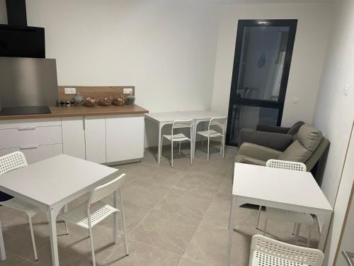 EXCEPTIONNEL Studio VERSAILLES in Le Chesnay EXCEPTIONNEL Studio VERSAILLES in Le Chesnay
