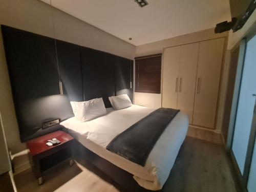 Genesis on Fairmount - Unit 15