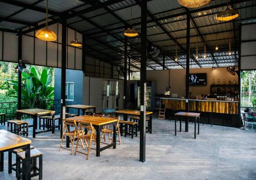 Shared lounge/TV area, Koh Kood AYA Homestay in Ao Phrao Shared lounge/TV area, Koh Kood AYA Homestay in Ao Phrao
