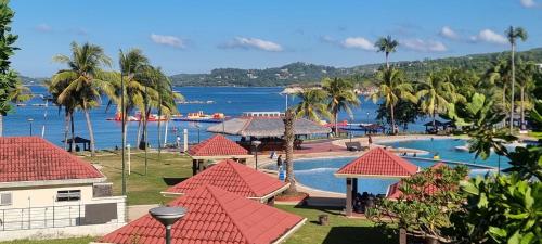 Nasugbu Resort, Beachfront Condo in Canyon Cove A1-207 in Natipuan Nasugbu Resort, Beachfront Condo in Canyon Cove A1-207 in Natipuan