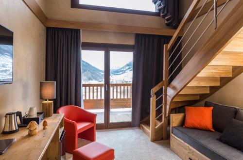 Hotel Saint Charles Val Cenis in Lanslebourg-Mont-Cenis Hotel Saint Charles Val Cenis in Lanslebourg-Mont-Cenis