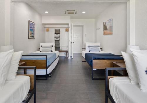 Naupaka Breeze Ocean View AC 30 DAY STAY SPECIALS!