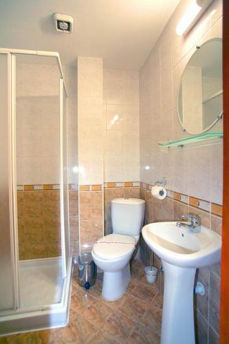 This photo about Hotel Kapri shared on HyHotel.com