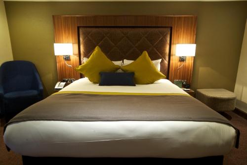 Frensham Pond Country House Hotel & Spa in Churt Frensham Pond Country House Hotel & Spa in Churt