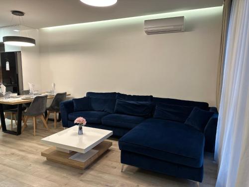 Delux 1 - Plovdiv Луксозен апартамент с паркинг in Plovdiv Nyugati Negyed Delux 1 - Plovdiv Луксозен апартамент с паркинг in Plovdiv Nyugati Negyed