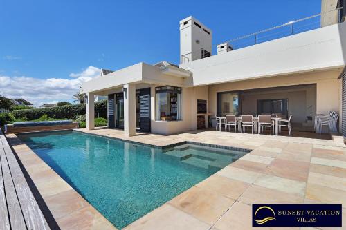 Kite Surfers Beach Villa