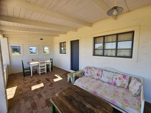 Palvelut, Oudezwaanskraal Game Farm in Bronkhorstspruit Palvelut, Oudezwaanskraal Game Farm in Bronkhorstspruit