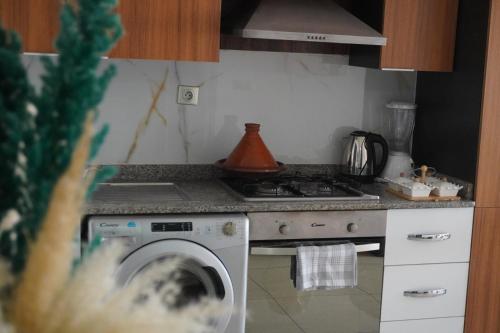 Appartement Bien Situé avec Piscine à Agadir (Appartement Bien Situe avec Piscine a Agadir) in 알 모하마디 Appartement Bien Situé avec Piscine à Agadir (Appartement Bien Situe avec Piscine a Agadir) in 알 모하마디