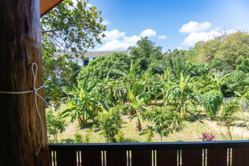Garden, Chill Out Resort in Klong Tob Beach Garden, Chill Out Resort in Klong Tob Beach