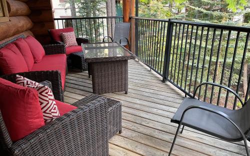 The Alders Chalet - by Fernie Central Reservations in 弗尼 The Alders Chalet - by Fernie Central Reservations in 弗尼