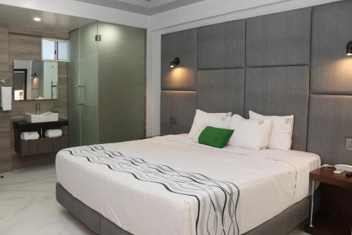 Hotel Grand One Plaza in Tijuana Hotel Grand One Plaza in Tijuana