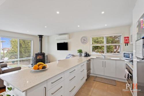 Tranquil Holiday Retreat Rhyll in Rhyll Tranquil Holiday Retreat Rhyll in Rhyll