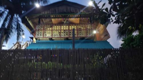 Mayets Seaside Treehouse in San Agustin (Surigao del Sur) Mayets Seaside Treehouse in San Agustin (Surigao del Sur)