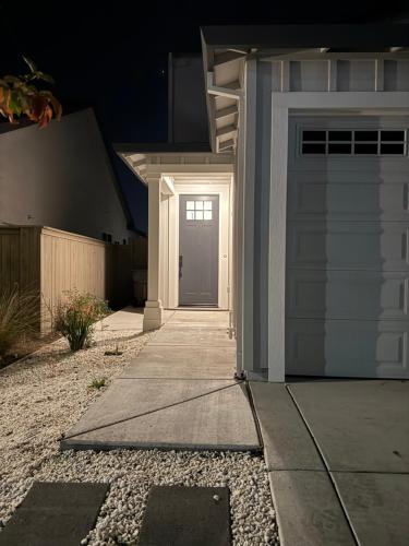 Entire Cozy Guest Home in Roseville (CA) Entire Cozy Guest Home in Roseville (CA)