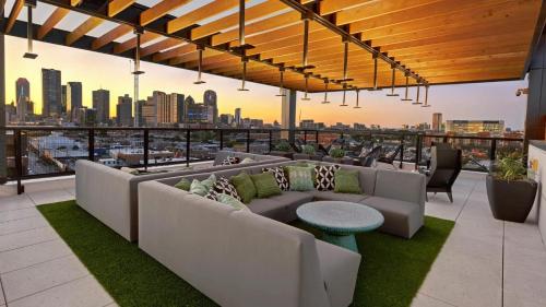 Balcony/terrace, Indie Deep Ellum in Dallas in East Dallas Balcony/terrace, Indie Deep Ellum in Dallas in East Dallas