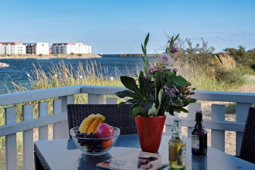 Exterior view, Ferienhaus Strand Hus by Seeblick Ferien ORO, Bestlage am Strand,Sauna,Kamin in Olpenitz Exterior view, Ferienhaus Strand Hus by Seeblick Ferien ORO, Bestlage am Strand,Sauna,Kamin in Olpenitz