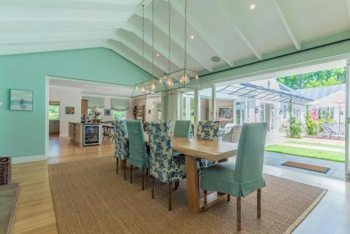 HOHENORT VILLA - exclusive near สวนพฤกศาสตร์แห่งชาติคีร์สเตนบอสช์ HOHENORT VILLA - exclusive near สวนพฤกศาสตร์แห่งชาติคีร์สเตนบอสช์