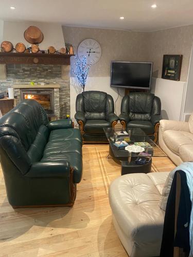 Shared lounge/TV area, Etxe Arrosa in Saint Martin D'Arrossa Shared lounge/TV area, Etxe Arrosa in Saint Martin D'Arrossa