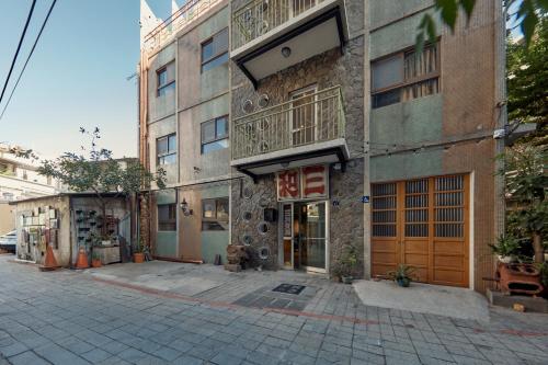 Exterior view, Sanho Grand Hotel in Changhua City Exterior view, Sanho Grand Hotel in Changhua City