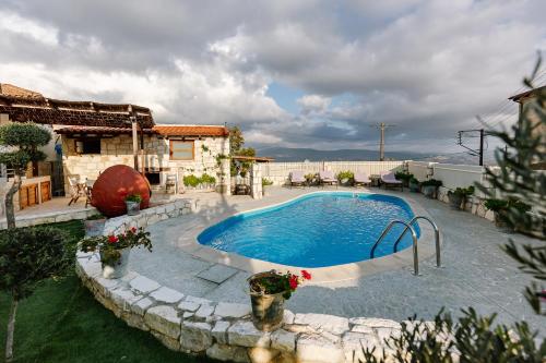 Iliada's Traditional Stone House in Kallepeia Iliada's Traditional Stone House in Kallepeia