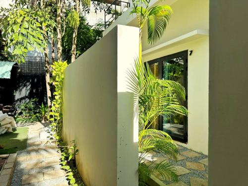 โบทานิก การ์เดน วิลล่า เสียมเรียบ (Botanic Garden Villa Siem Reap) near ระเบียงช้าง โบทานิก การ์เดน วิลล่า เสียมเรียบ (Botanic Garden Villa Siem Reap) near ระเบียงช้าง