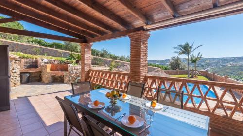 Erkély/terasz, El Acebuche Mijas by Ruralidays in Cala Golf Erkély/terasz, El Acebuche Mijas by Ruralidays in Cala Golf