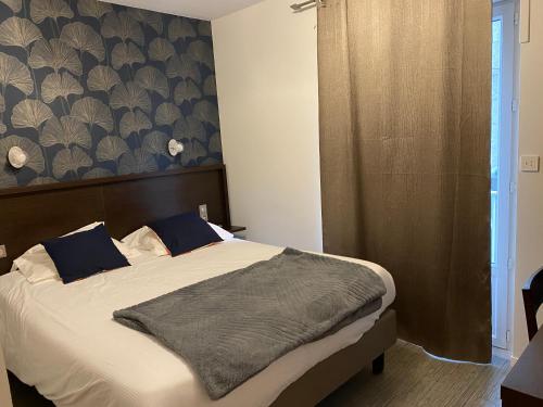 Hotel Le Richelieu in Le Treport Hotel Le Richelieu in Le Treport