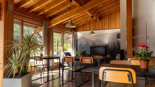 Hotel La Renardière Morzine (Hotel La Renardiere Morzine) in Морзин Hotel La Renardière Morzine (Hotel La Renardiere Morzine) in Морзин