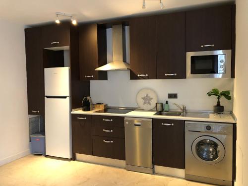 CriteriaHome! nice&easy in Villaverde CriteriaHome! nice&easy in Villaverde