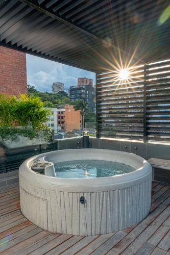 Pezsgőfürdő, Hotel Foresto 365 in Cali Pezsgőfürdő, Hotel Foresto 365 in Cali