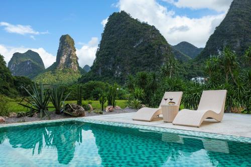 مسبح, Yangshuo 1Q84 Tree Hotel in Yulong River مسبح, Yangshuo 1Q84 Tree Hotel in Yulong River