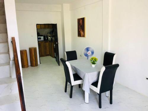 Luanda City Hostel in Luanda Luanda City Hostel in Luanda