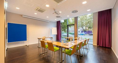Salas de reuniones, roomz Graz - Business Design Hotel in Graz Salas de reuniones, roomz Graz - Business Design Hotel in Graz