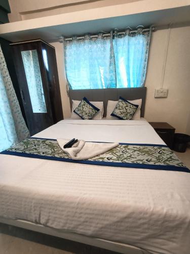 Hotel Silverleaf Residency near Sant Dnyaneshwar's Samadhi Mandir Hotel Silverleaf Residency near Sant Dnyaneshwar's Samadhi Mandir