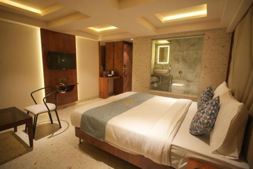 Guestroom, Sky Executive Rooms in Vasai Guestroom, Sky Executive Rooms in Vasai