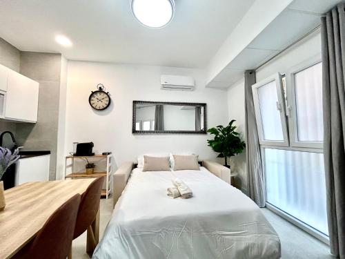 Strategic Stay-Unlock Valencia's Best-Kept Secret in 貝尼馬米特 Strategic Stay-Unlock Valencia's Best-Kept Secret in 貝尼馬米特