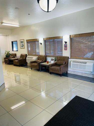 大堂, 來西 - 奧林匹亞地區速8酒店 (Super 8 By Wyndham Lacey Olympia Area) in 來西 (WA) 大堂, 來西 - 奧林匹亞地區速8酒店 (Super 8 By Wyndham Lacey Olympia Area) in 來西 (WA)