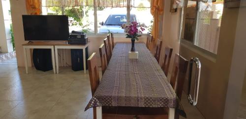 設施, Queenslander Hotel and Restaurant in 阿拉明諾斯市 設施, Queenslander Hotel and Restaurant in 阿拉明諾斯市