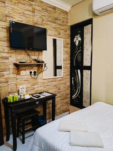 Manja Inn, Paka in Paka Manja Inn, Paka in Paka