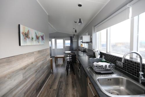 Kitchen, Skyjaborg Apartments in Hofn Kitchen, Skyjaborg Apartments in Hofn