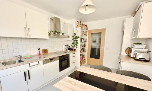 設施, 74 qm Wohnung, 3 ZKB, 3 Personen, voll ausgestattet in 奧格斯堡格金根 設施, 74 qm Wohnung, 3 ZKB, 3 Personen, voll ausgestattet in 奧格斯堡格金根