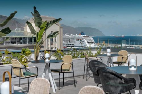 ห้องอาหาร, AC Hotel Tenerife in ซานตา ครูซ เดอ เทเนริเฟ ห้องอาหาร, AC Hotel Tenerife in ซานตา ครูซ เดอ เทเนริเฟ