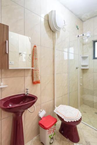 Zuhanyzó, Casa Praia Ubatuba in Praia da Maranduba Zuhanyzó, Casa Praia Ubatuba in Praia da Maranduba