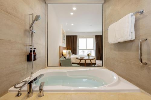Vybavení, T-Ritz Saigon Hotel & Apartment in Ho Či Minovo město Vybavení, T-Ritz Saigon Hotel & Apartment in Ho Či Minovo město