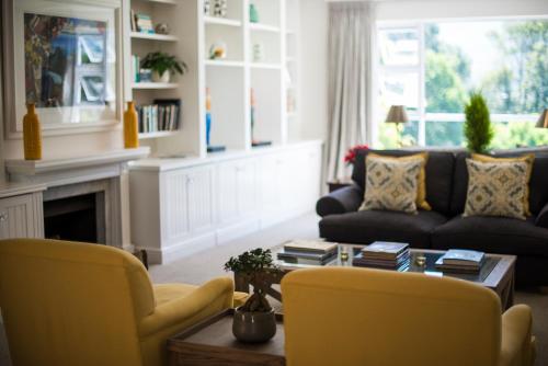 This photo about 18 on Hillwood shared on HyHotel.com