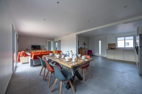 Maison neuve parking 6 pers Jardin Terrasse Wifi in Villers-Bocage Maison neuve parking 6 pers Jardin Terrasse Wifi in Villers-Bocage