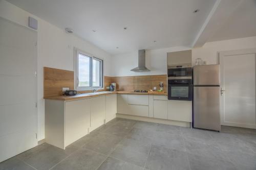 Maison neuve parking 6 pers Jardin Terrasse Wifi in Villers-Bocage Maison neuve parking 6 pers Jardin Terrasse Wifi in Villers-Bocage