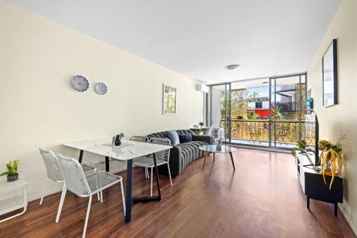 Modern Apt - Free Parking - Convenient Location in Zetland Modern Apt - Free Parking - Convenient Location in Zetland